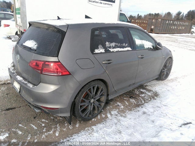 WVWVF7AU8HW081675 Volkswagen Golf R