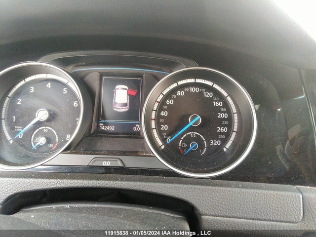 WVWVF7AU8HW081675 Volkswagen Golf R