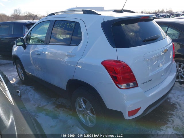 Chevrolet TRAX 2021 KL7CJPSB6MB333540 Image 3
