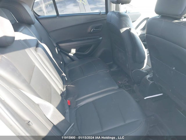 Chevrolet TRAX 2021 KL7CJPSB6MB333540 Image 8