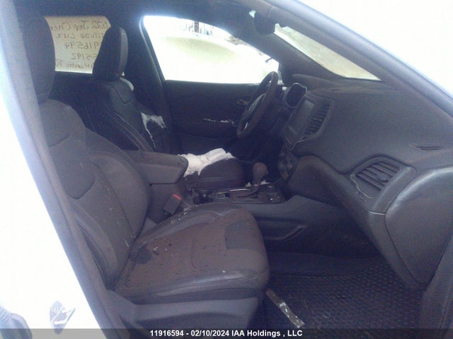 1C4PJMMXXND555192 Jeep Cherokee Latitude Lux