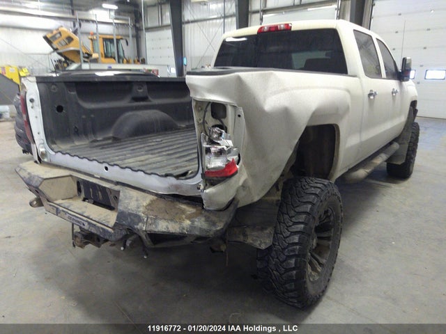 Chevrolet SILVERADO 2500HD 2018 1GC1KVEG3JF193938 Image 4
