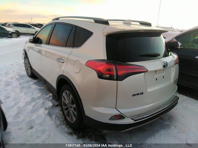 Toyota RAV4 2018 JTMDJREV5JD167360 Image 3