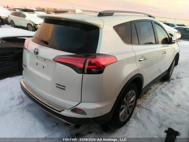 Toyota RAV4 2018 JTMDJREV5JD167360 Image 4