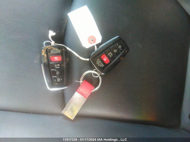 Toyota Prius Prime Upgrade 2020 JTDKARFP6L3130253 Image 11