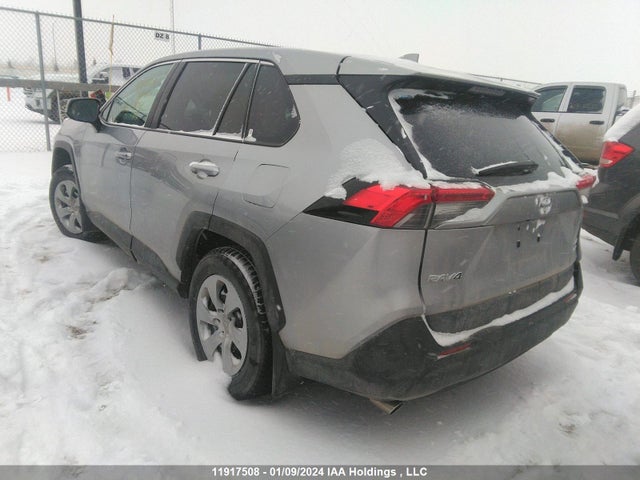 Toyota RAV4 LE 2022 2T3B1RFV5NC259794 Image 3