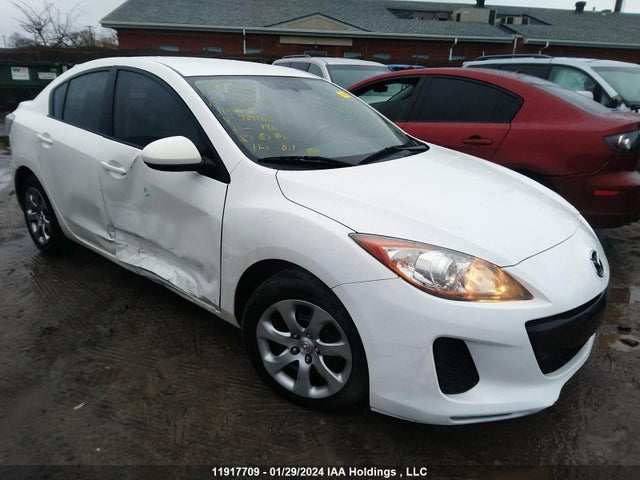 2013 Mazda Mazda3 მანქანა იყიდება აუქციონზე, vin: JM1BL1UF5D1709768, აუქციონის ნომერი: 11917709