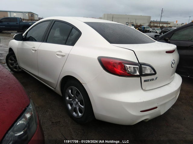 2013 Mazda Mazda3 მანქანა იყიდება აუქციონზე, vin: JM1BL1UF5D1709768, აუქციონის ნომერი: 11917709