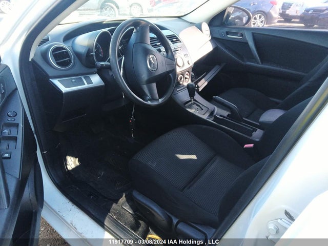 2013 Mazda Mazda3 მანქანა იყიდება აუქციონზე, vin: JM1BL1UF5D1709768, აუქციონის ნომერი: 11917709