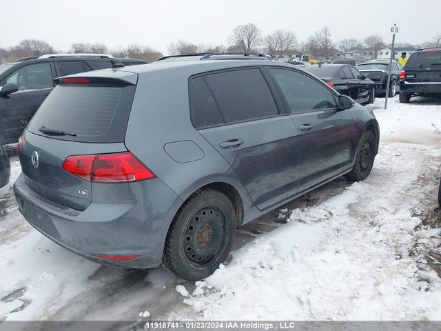 3VW217AUXFM092236 Volkswagen GOLF