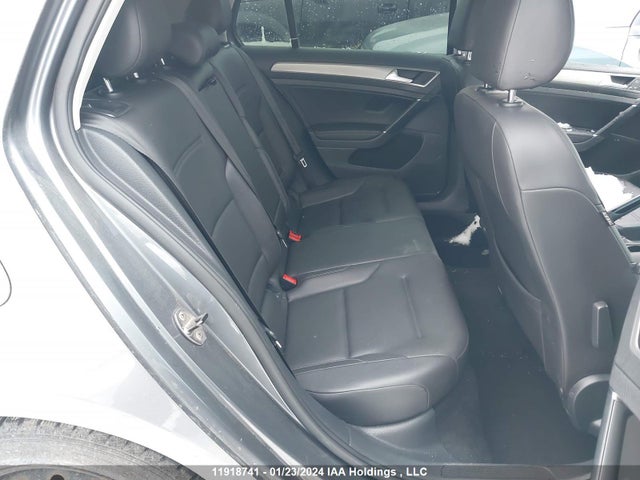 3VW217AUXFM092236 Volkswagen GOLF