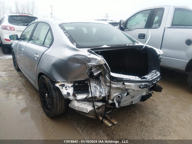 3VW2K7AJ6EM251223 Volkswagen JETTA S