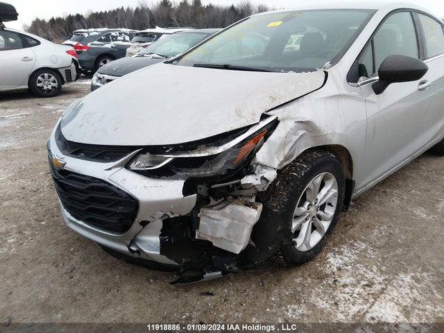 Chevrolet CRUZE LT 2019 1G1BE5SM4K7143009 Image 6