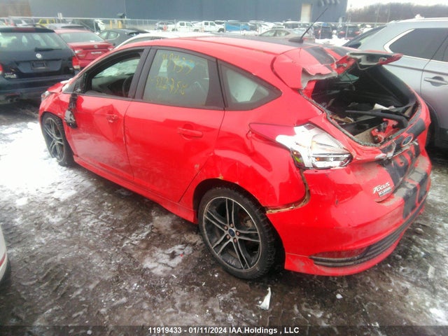 1FADP3L92GL322758 Ford FOCUS ST