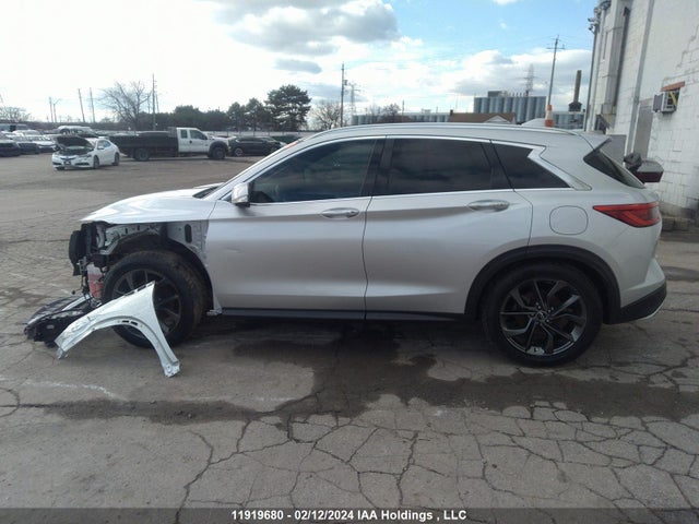 3PCAJ5M31KF125337 Infiniti Qx50 Essential/pure