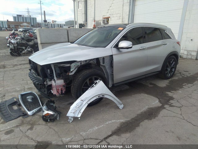 3PCAJ5M31KF125337 Infiniti Qx50 Essential/pure