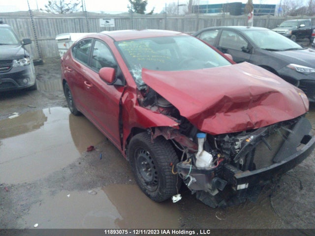 2018 5NPD74LF1JH221695 main image