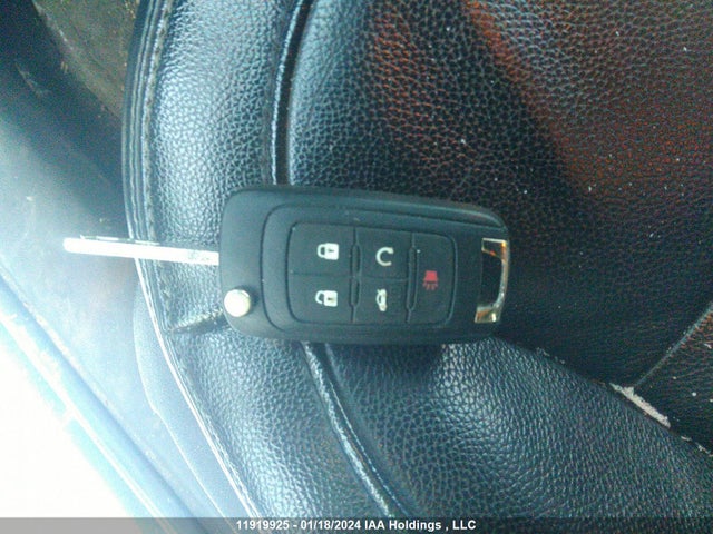 1G11D5SL3FF324104 Chevrolet Malibu
