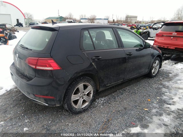 3VWG57AU2MM003153 Volkswagen GOLF