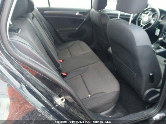 3VWG57AU2MM003153 Volkswagen GOLF