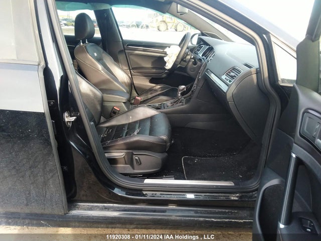 WVWLF7AU7GW211743 Volkswagen Golf R