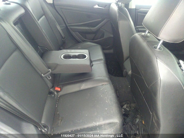3VWE57BUXKM100166 Volkswagen JETTA