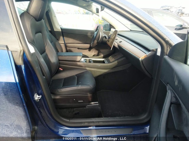 7SAYGDEE1NF449189 Tesla Model Y