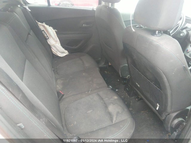 Chevrolet TRAX 2015 3GNCJRSB2FL153933 Image 8