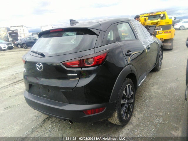 JM1DKFD78M1512014 Mazda CX-3