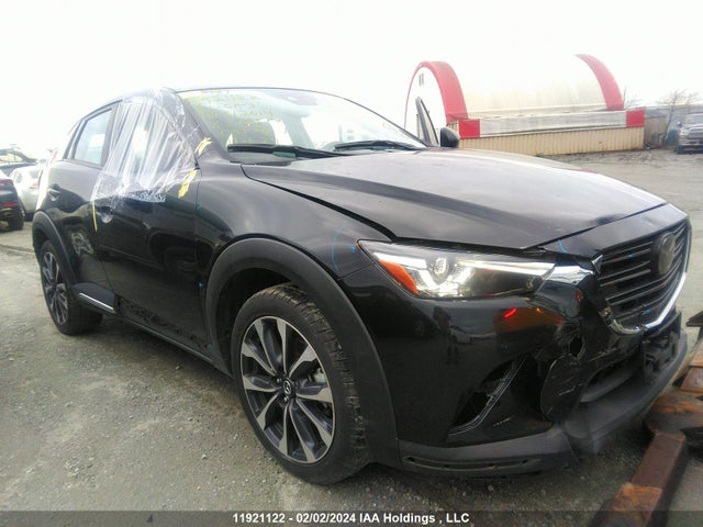 JM1DKFD78M1512014 Mazda CX-3