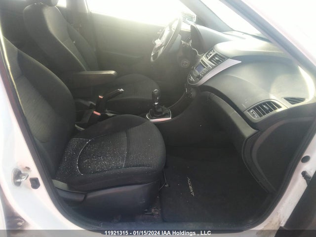 Hyundai ACCENT L 2016 KMHCT5AE6GU299584 Image 5