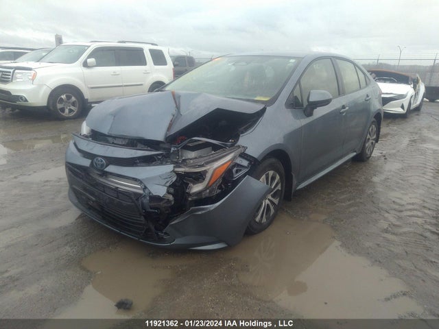 Toyota Corolla Le/se/xle 2023 JTDBCMFE4P3015071 Image 2
