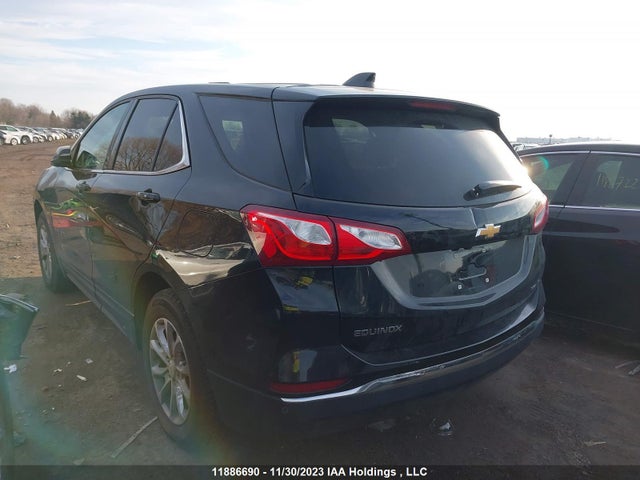2GNAXSEV2J6112945 Chevrolet Equinox