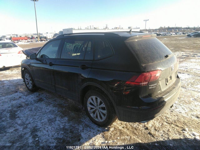 3VV0B7AX6JM094013 Volkswagen TIGUAN S