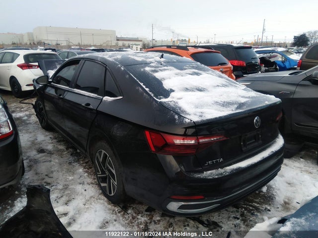 3VWGM7BU0NM024618 Volkswagen JETTA