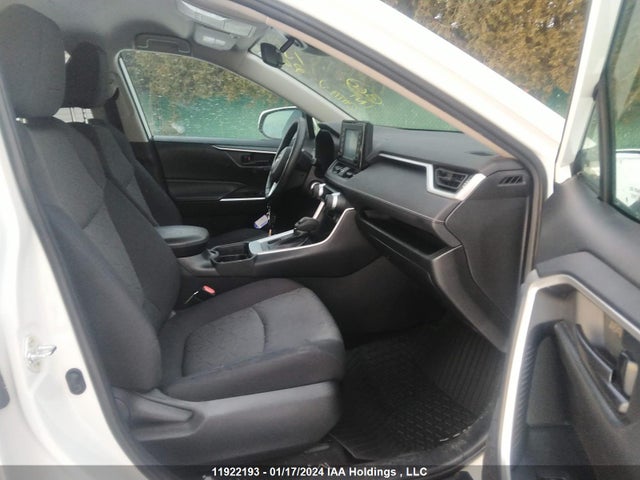 Toyota RAV4 LE 2021 2T3B1RFV1MW214140 Image 5