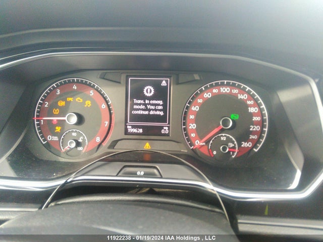 3VWC57BU3KM110268 Volkswagen JETTA