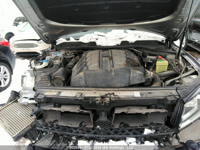 WVGEP9BP4FD005750 Volkswagen Touareg
