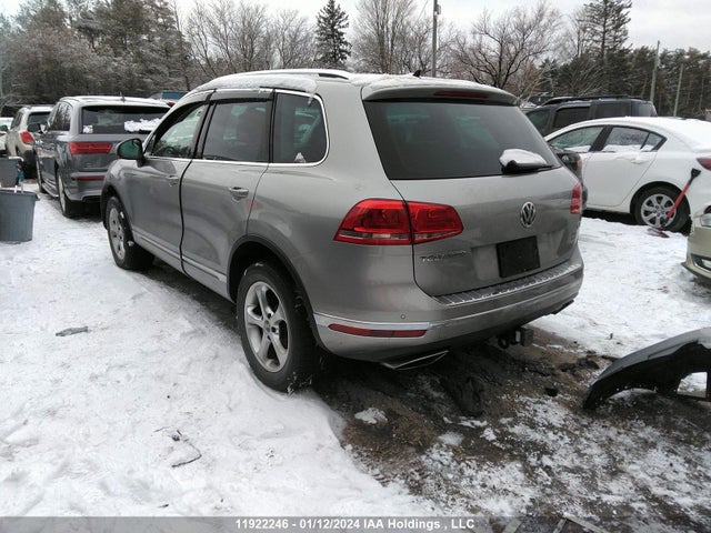 WVGEP9BP4FD005750 Volkswagen Touareg