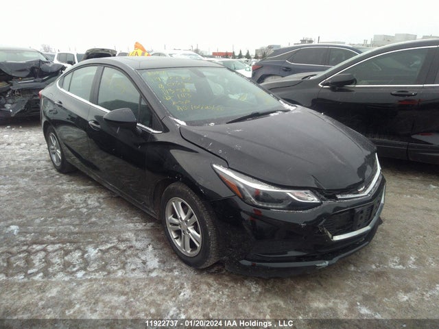 Chevrolet Cruze 2018 1G1BE5SM8J7113588 главное изображение