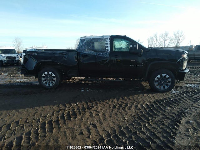 Chevrolet Silverado K2500 Custom 2022 2GC1YME79N1230254 Image 3