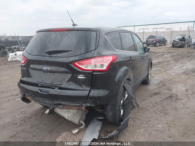 1FMCU9G91EUC62194 Ford ESCAPE SE
