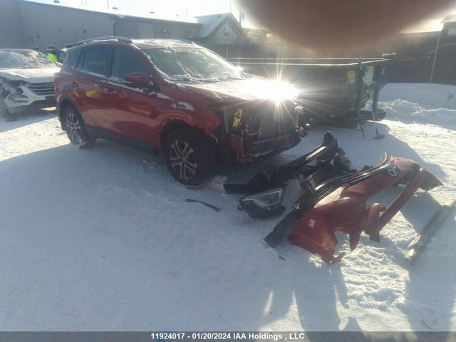 Toyota RAV4 LE 2016 2T3BFREV3GW520599 Image 1