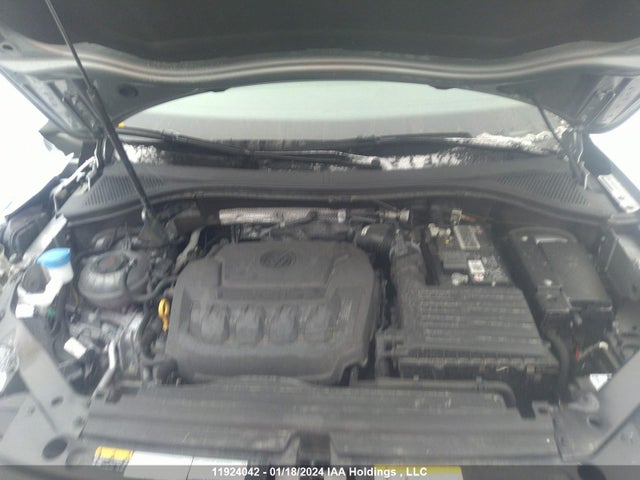 Volkswagen TIGUAN 2022 3VV2B7AX7NM155738 Image 10