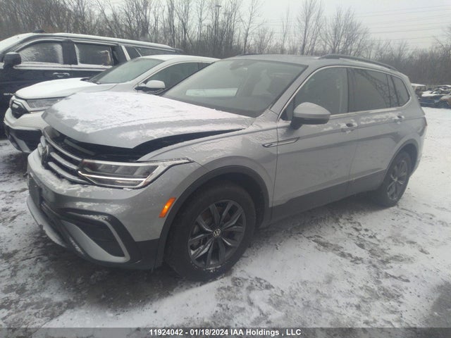 Volkswagen TIGUAN 2022 3VV2B7AX7NM155738 Image 2
