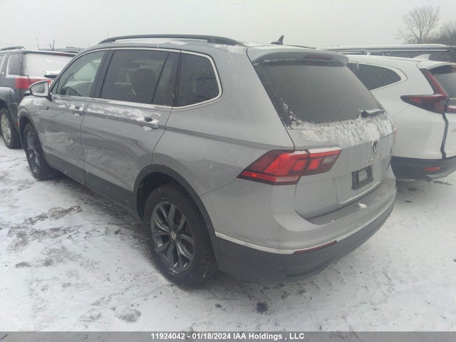 Volkswagen TIGUAN 2022 3VV2B7AX7NM155738 Image 3
