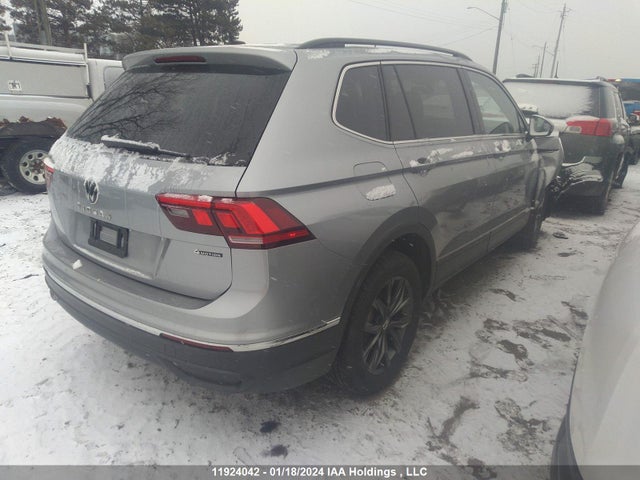 Volkswagen TIGUAN 2022 3VV2B7AX7NM155738 Image 4