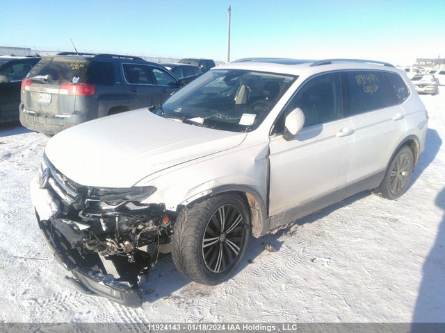 3VV4B7AX9JM200763 Volkswagen Tiguan