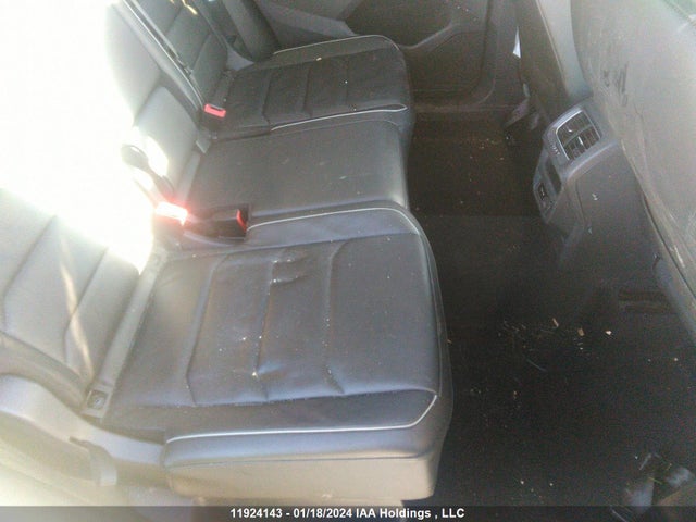 3VV4B7AX9JM200763 Volkswagen Tiguan