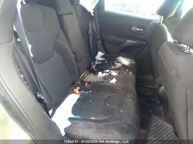 1C4PJMAB5KD407410 Jeep Cherokee Sport